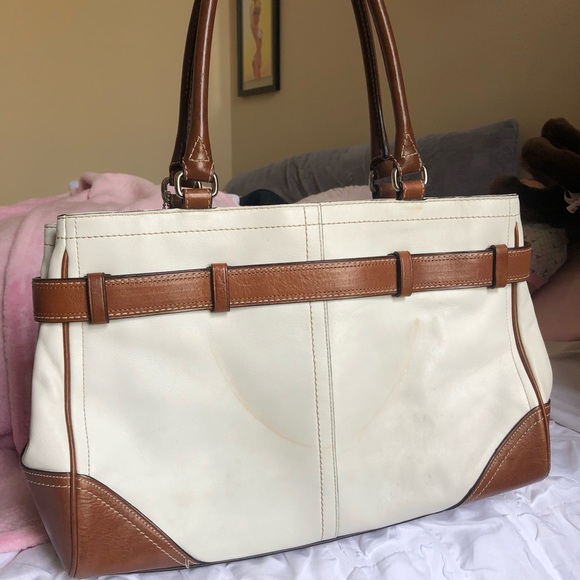 AUTH. *VINTAGE* Coach Hampton Purse - Picture 2 of 5